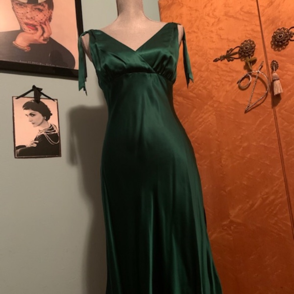 BCBG 100% silk dress.